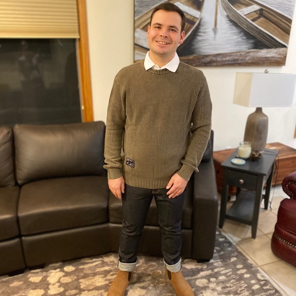 Host Pick!NWT Mens Brown Ribbed Sweater distressed - Picture 3 of 8